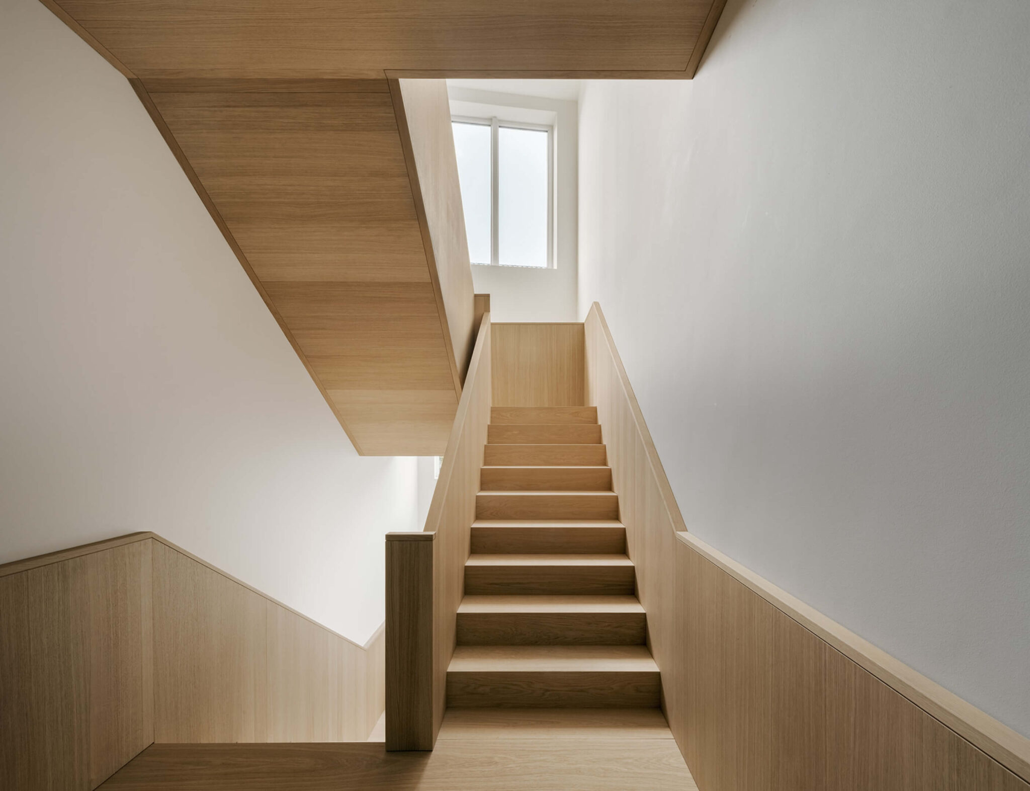 ortsraum-muenchen-unternehmen-treppenhaus